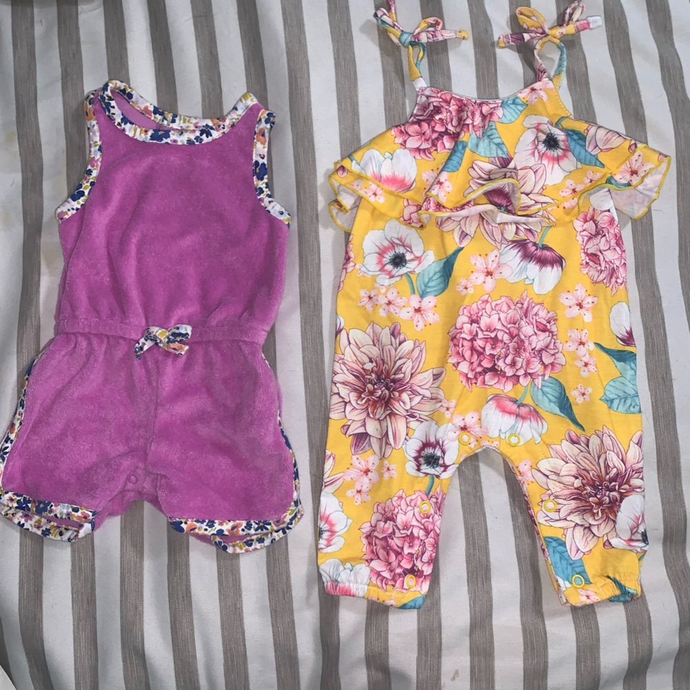 2 Babygirl Rompers Carters and kidding around Size 0-3 Months